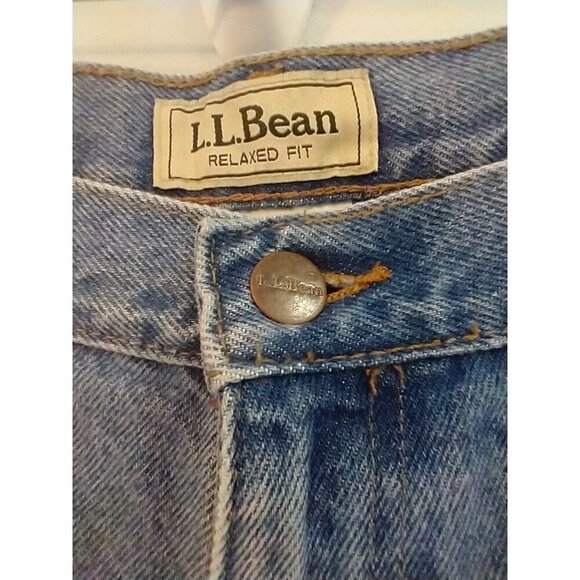 LL Bean Men's Jeans Relaxed Fit Straight Leg Faded Denim Cotton - 38 x 32  NWT - Picture 3 of 9
